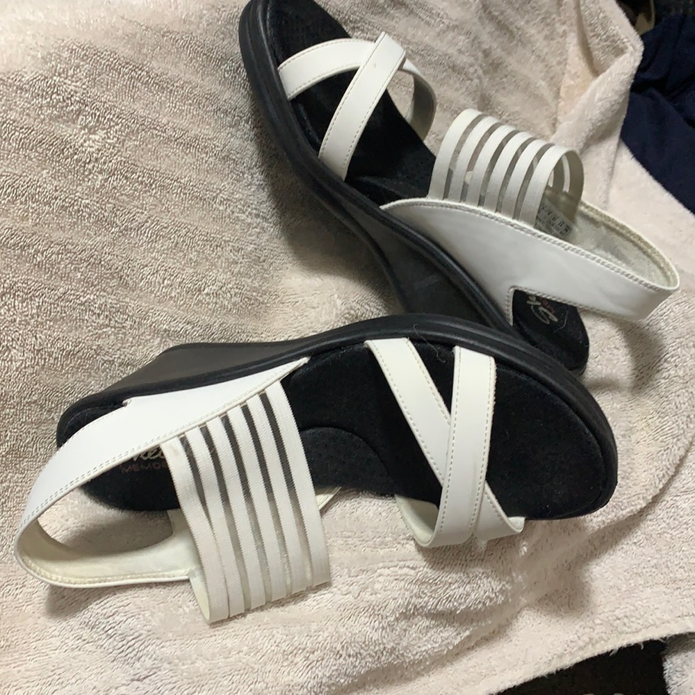 Sketchers memory foam
